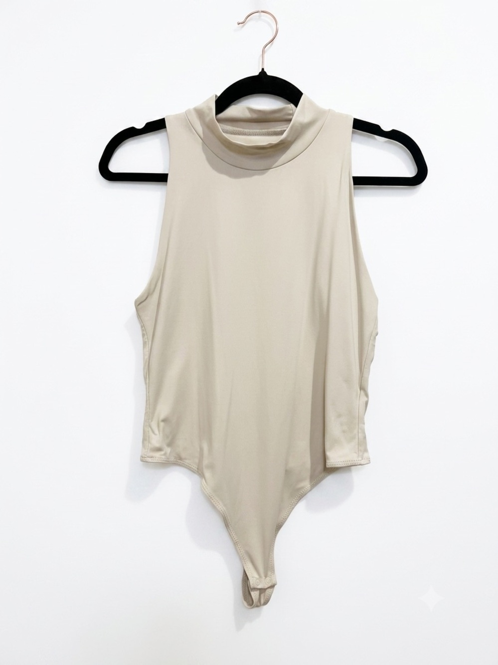 House of Harlow 1960 Cream Sleeveless Mock Neck Bodysuit Size L